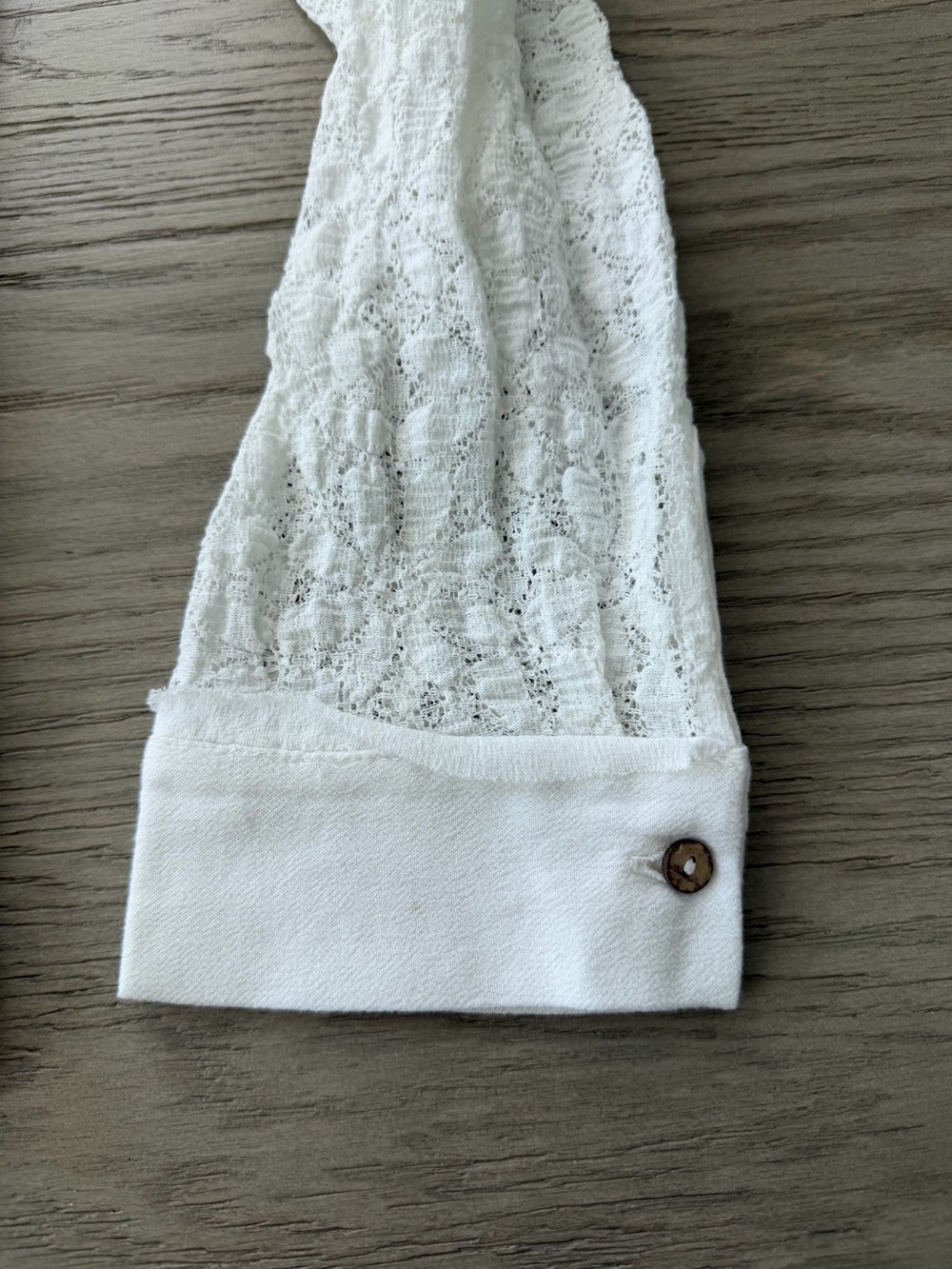 Free People Must Have Tunic M White Sheer Lace Button Front Tie Back Top NWT - Picture 9 of 12